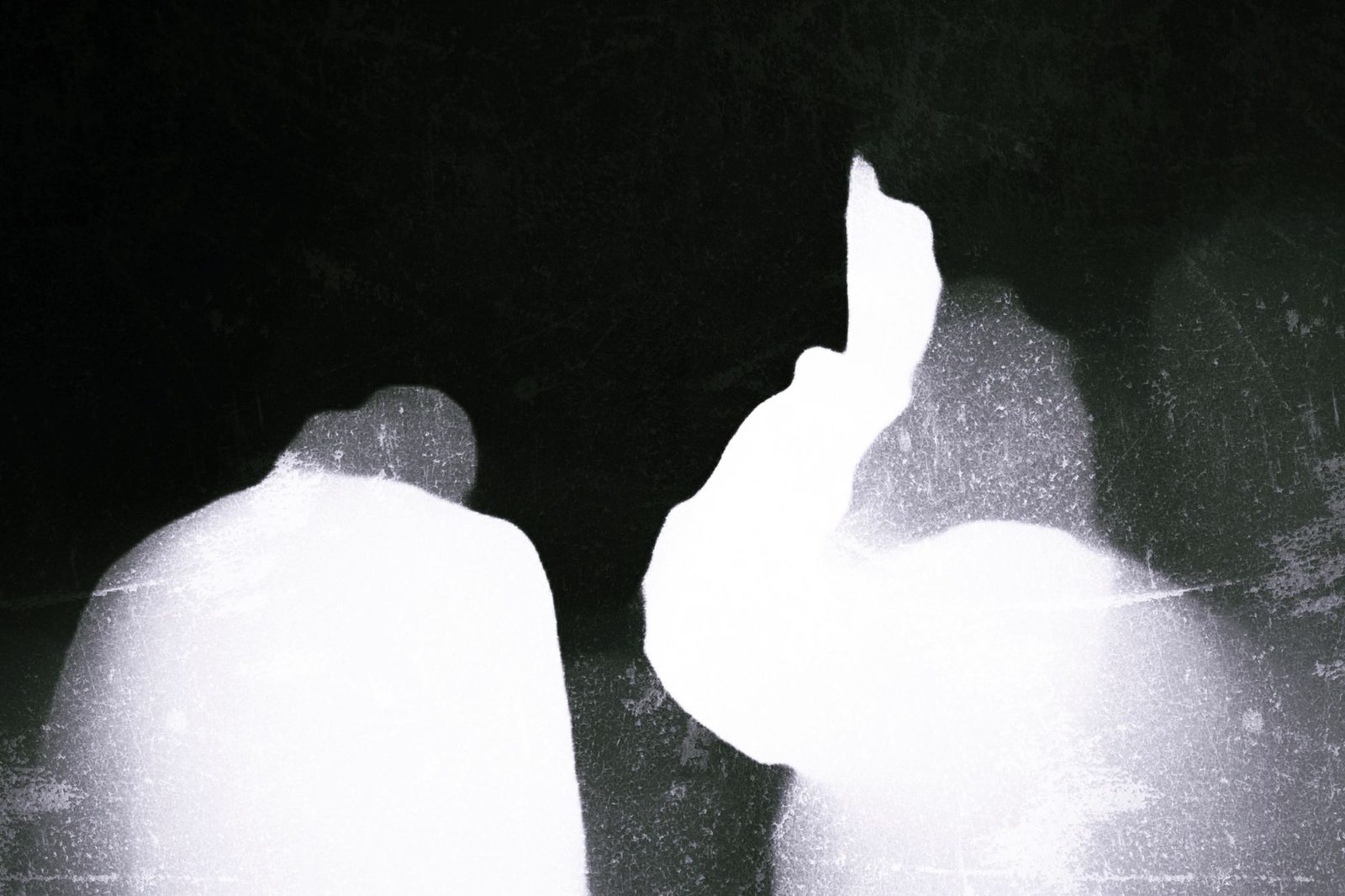 Photograph 5 from the Figures on Light series